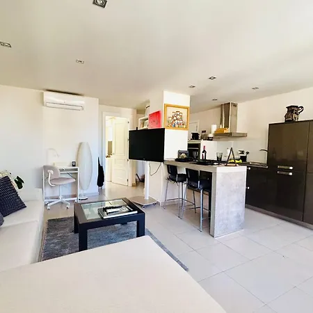 Centro Playa ماربيا